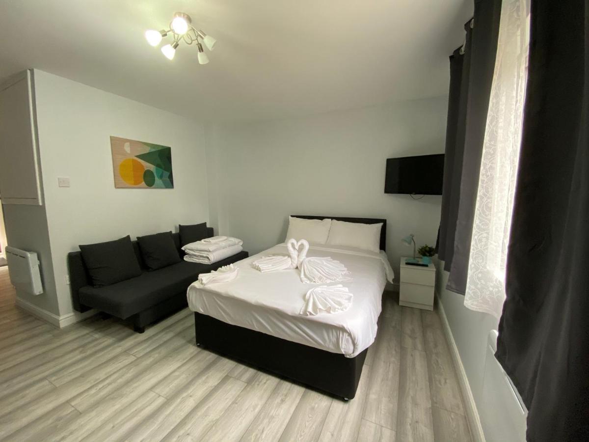 Comfortable - Cosy - Budget Studios In City Center Londyn Zewnętrze zdjęcie