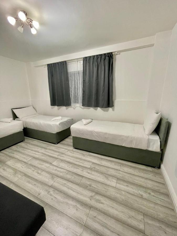 Comfortable - Cosy - Budget Studios In City Center Londyn Zewnętrze zdjęcie