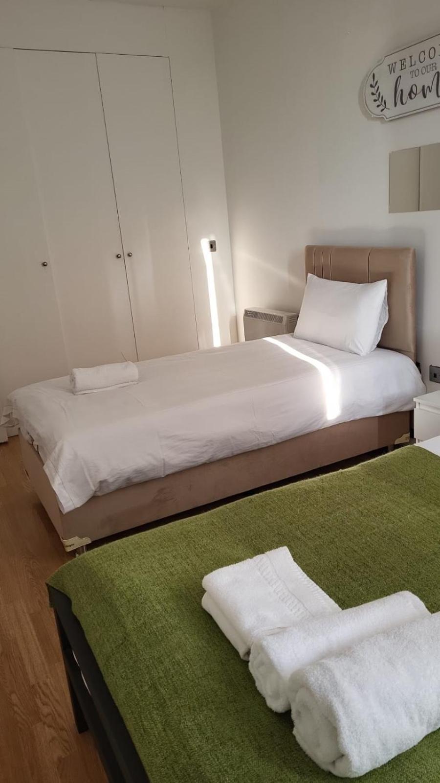 Comfortable - Cosy - Budget Studios In City Center Londyn Zewnętrze zdjęcie