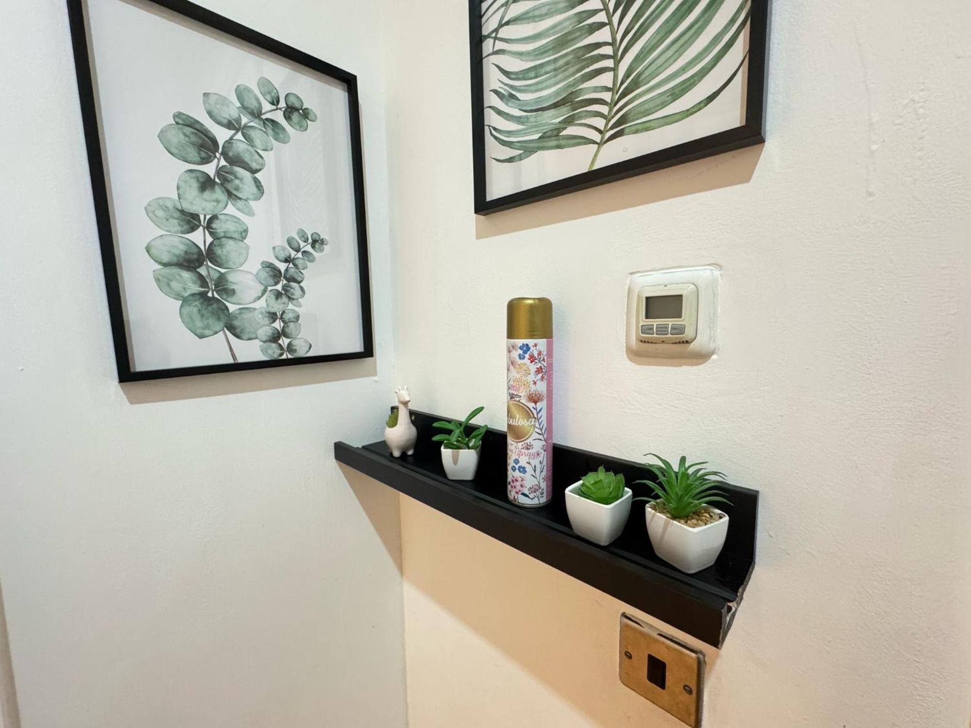 Comfortable - Cosy - Budget Studios In City Center Londyn Zewnętrze zdjęcie